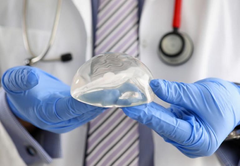 cirurgia de implante de mamas no rio de janeiro mamoplastia de aumento prótese de silicone
